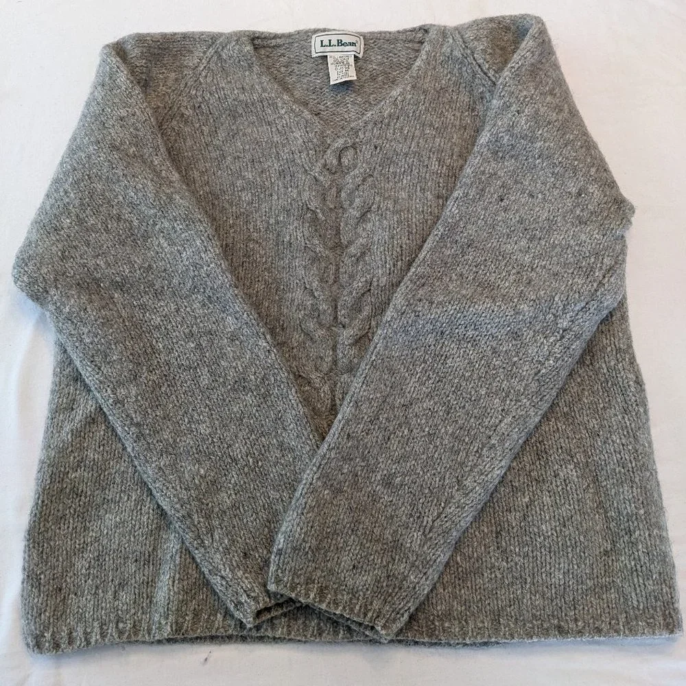 Vintage L.L. Bean Lambswool and Mohair Sweater - Size M - Picture 2 of 7